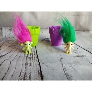 2 Lil Zelfs Planters Mini Troll Yellow Green Figure Purple Flowerpot Playset